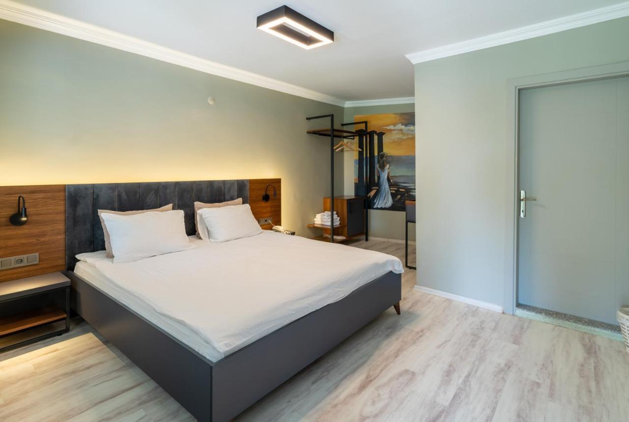 Kayalar Blue Beach Hotel Sazlı Εξωτερικό φωτογραφία